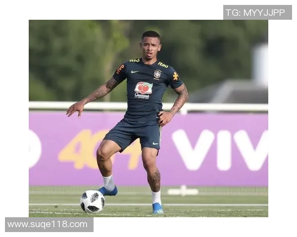 揭秘身披40号战袍的黑人足球球星背后不为人知的励志故事 揭秘身披40号战袍的黑人足球球星背后不为人知的励志故事