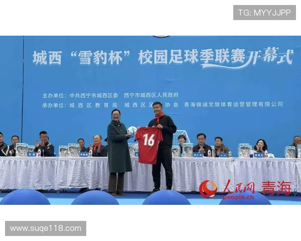 广州足球队的战术创新与运营体系解析探讨
